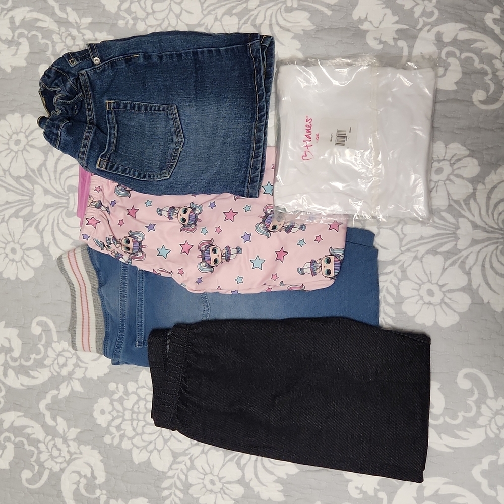 Lot of 10 to 12 or lrg girls used clothing.